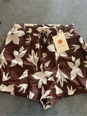 Brown and Cream Floral Relaxed Shorts